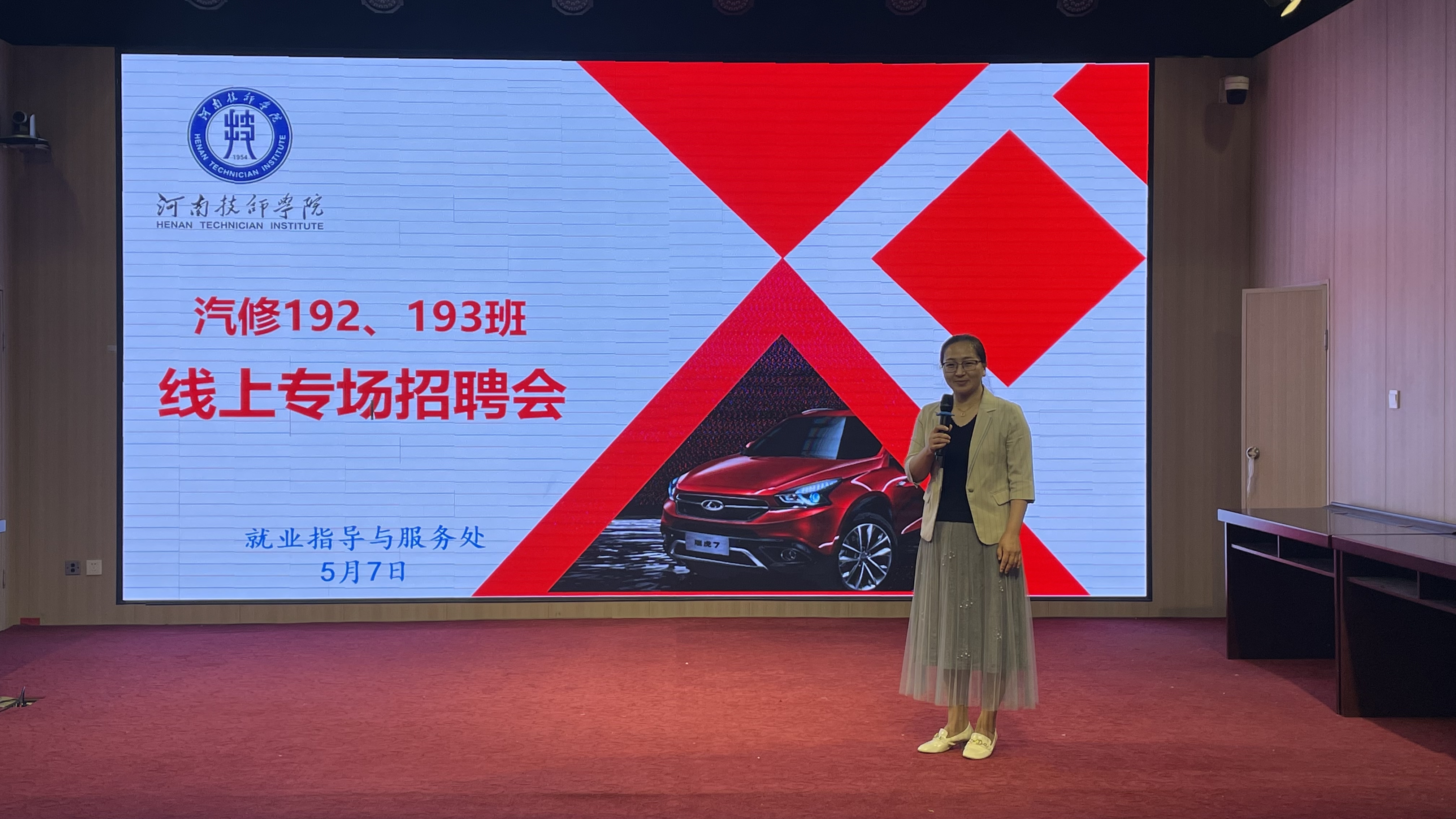 e18e4070bac7b1610cdb746bbf62858.jpg